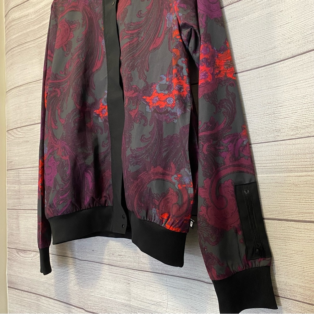 Fabletics Ithaca Jacket Romantic Print Full Zip A… - image 3
